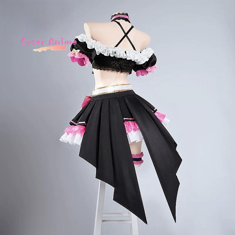 Costume Cosplay A.R.O.N.A. di  - Party Games For Christmas recensione e prezzo