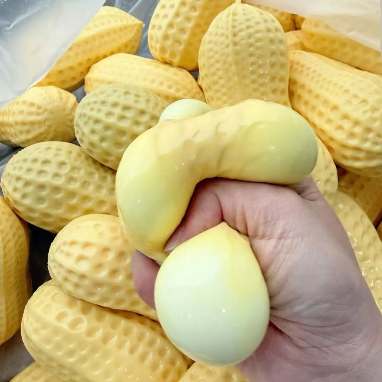 1 pz Giocattolo Squishy a Form - Party Games For Adults And Kids recensione e prezzo